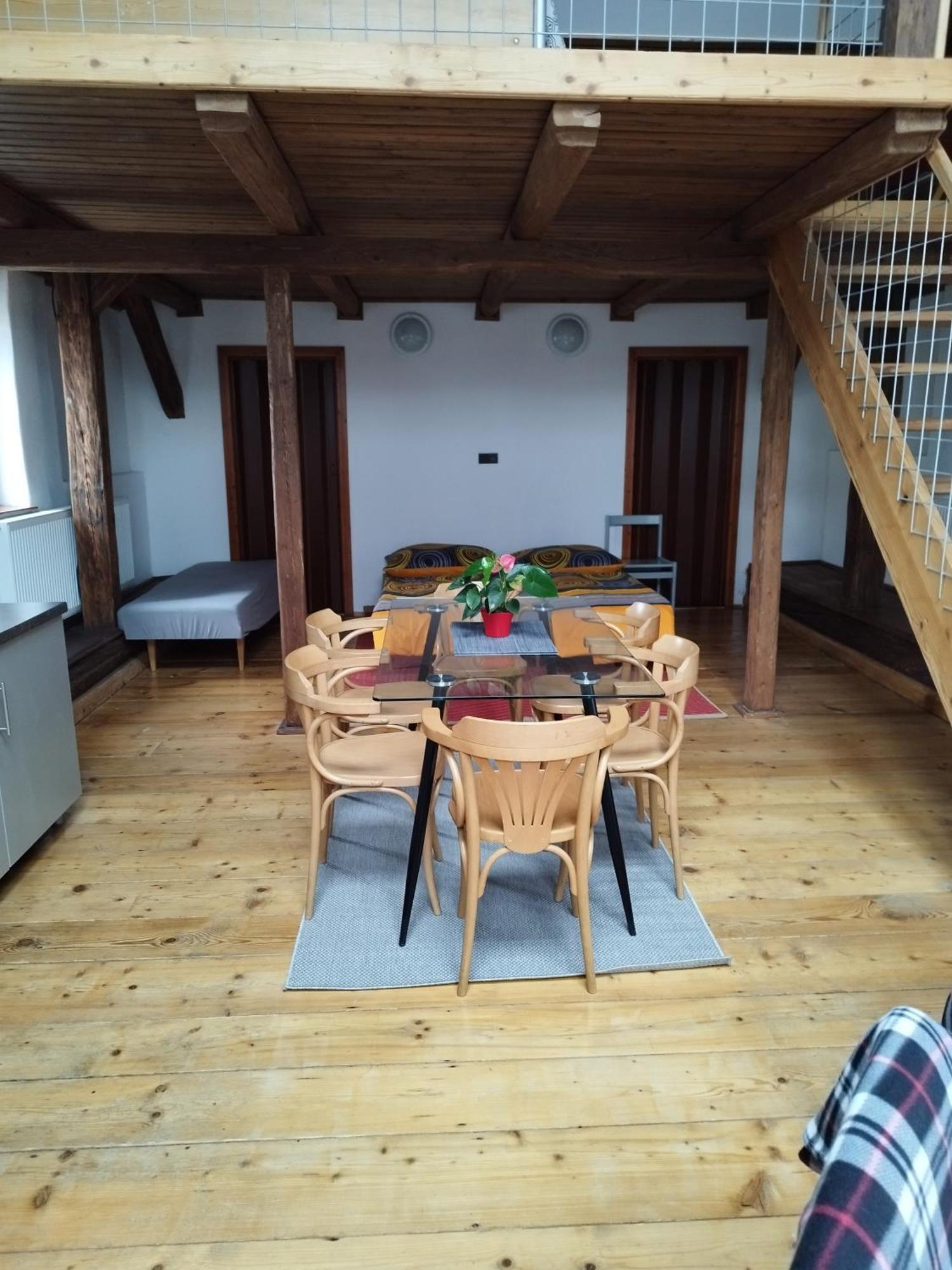 Apartman Horni Hermanuv Mestec U Chrudimi Extérieur photo